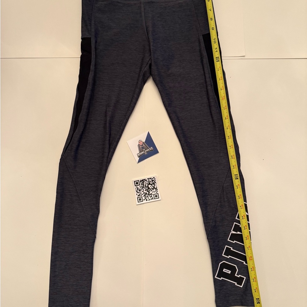 PINK Victoria's Secret Leggings / Yoga Pants (S)